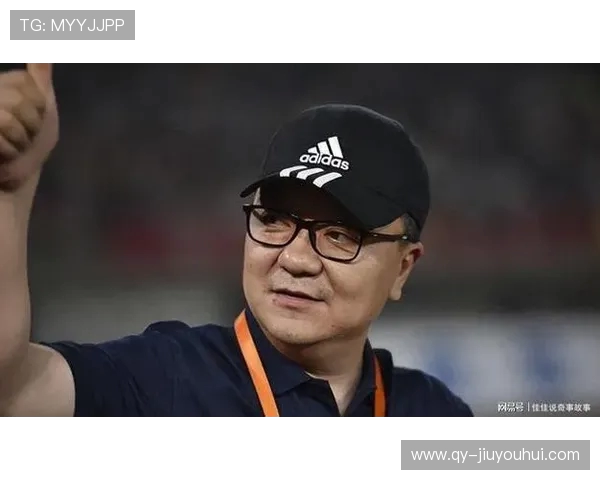 从绿茵到课堂的美女足球教练董路非凡成长励志传奇故事深度探索记